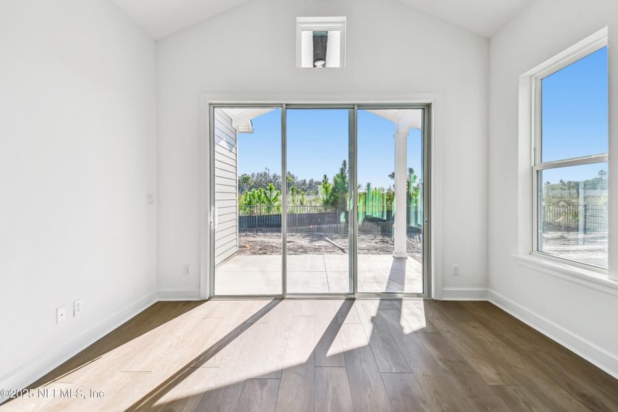 Spacious, unfurnished interior of a new home in Evergreen Island at Silverleaf - Executive, St. Augustine (Image 20). Spacious, unfurnished interior of a new home in Evergreen Island at Silverleaf - Executive, St. Augustine (Image 20).