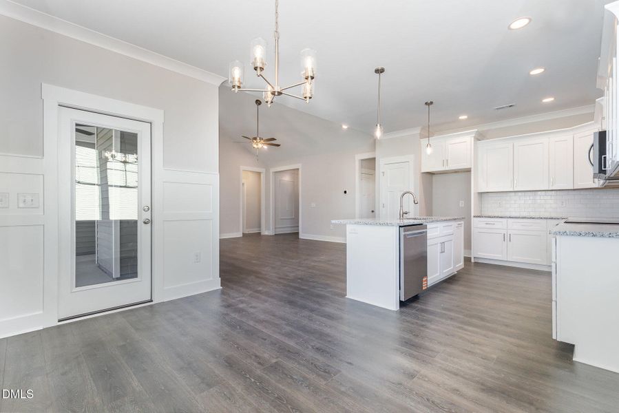 011_img_4580-edit_953