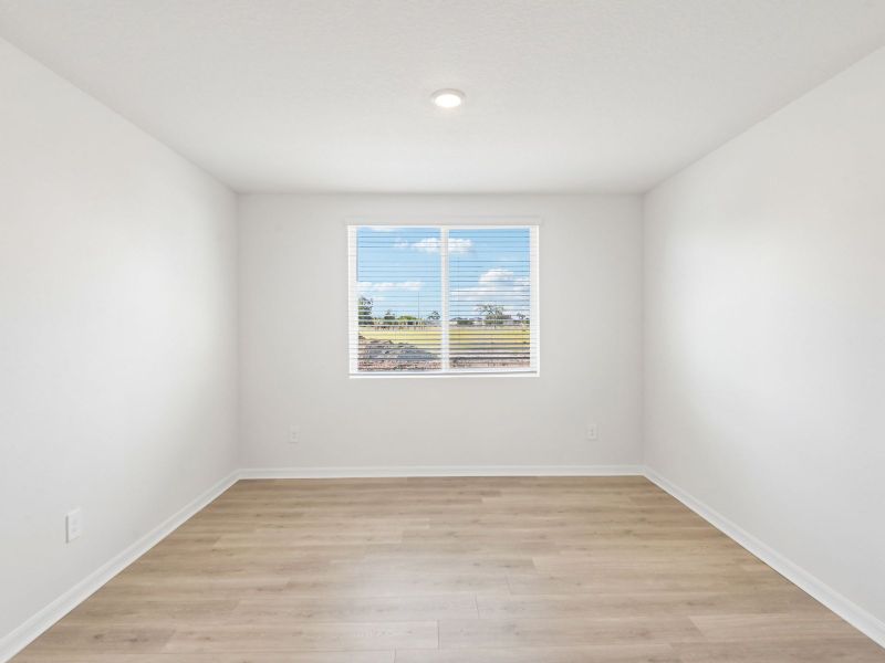 Spacious, unfurnished interior of a new home in Pine Ridge Meadows, Hudson (Image 15).