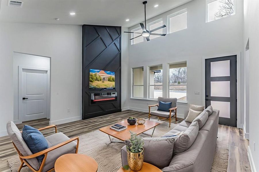 Furnished interior view inside a new home in , Malakoff (Image 14).