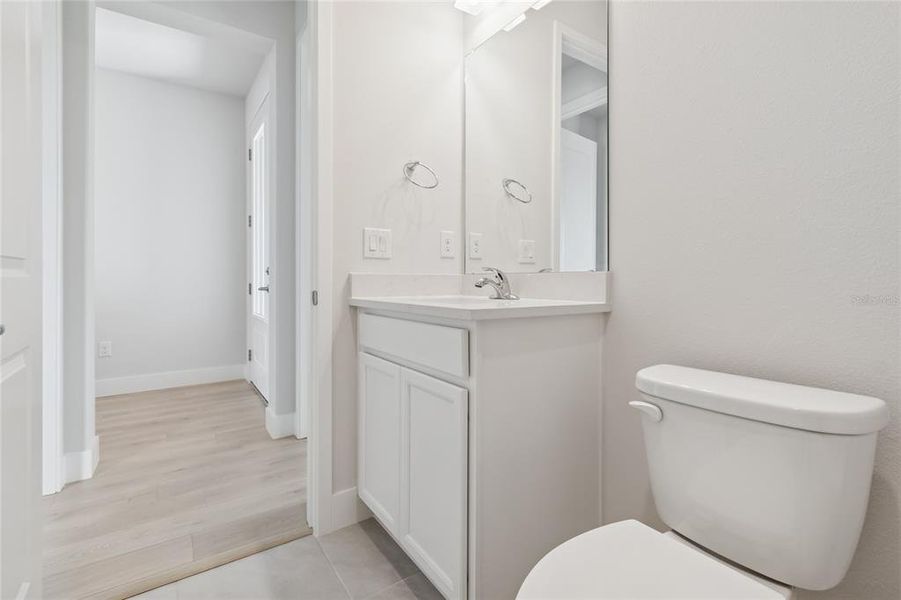 Furnished interior view inside a new home in Vistera of Venice – Cottage Series, Nokomis (Image 12).