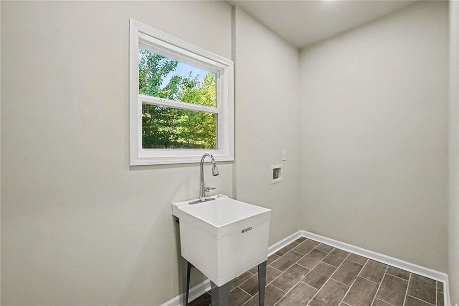 Image 30 of a home in .