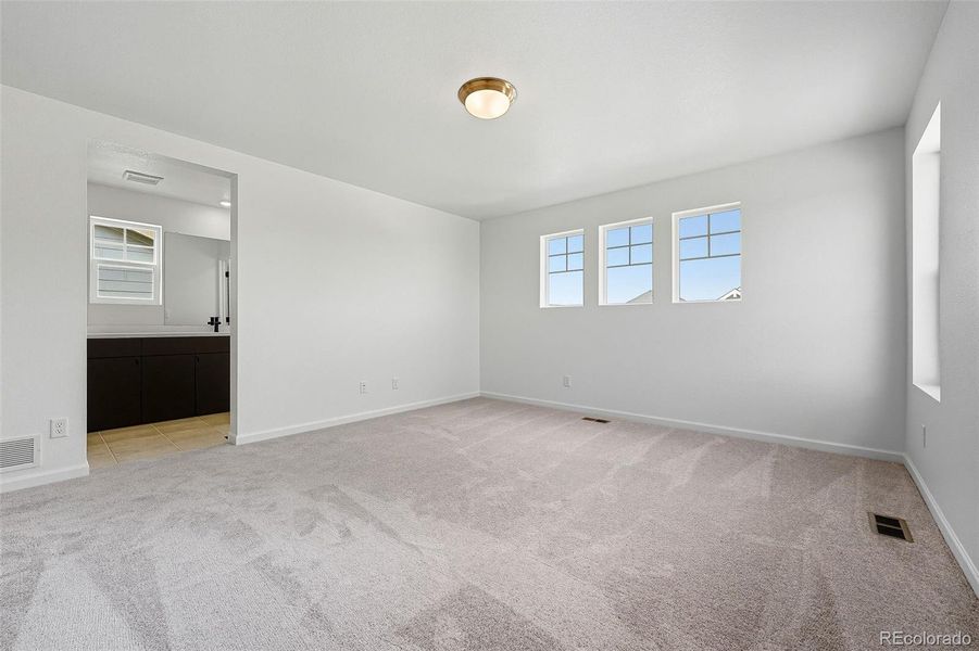 3289 N Duquesne Way ~ Ready Now