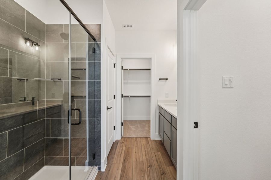 Furnished interior view inside a new home in Avery Centre, Round Rock (Image 8).