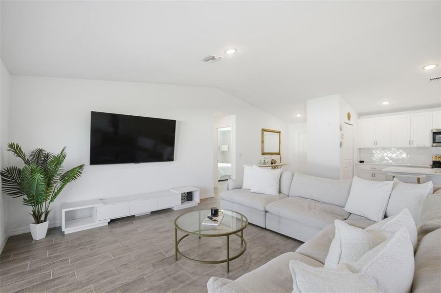 Furnished interior view inside a new home in , Cape Coral (Image 19).