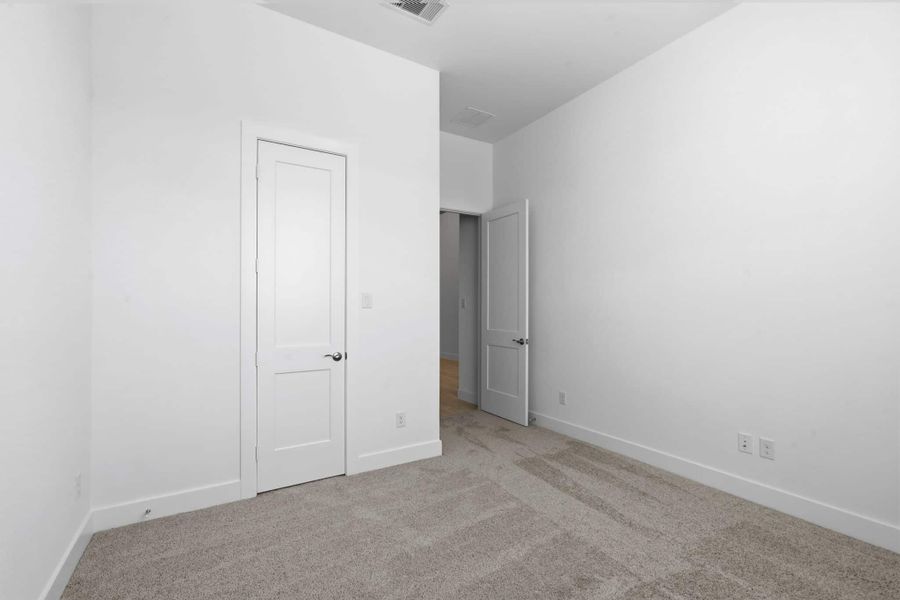 Spacious, unfurnished interior of a new home in The Trails, New Caney (Image 27). Spacious, unfurnished interior of a new home in The Trails, New Caney (Image 27).