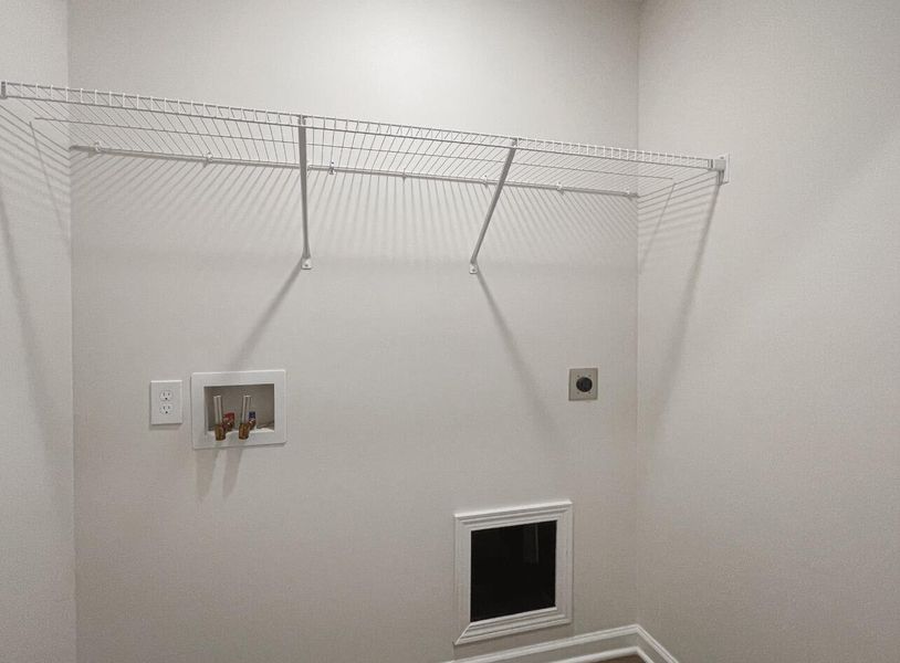 Spacious, unfurnished interior of a new home in East Main Townes, Spartanburg (Image 15).