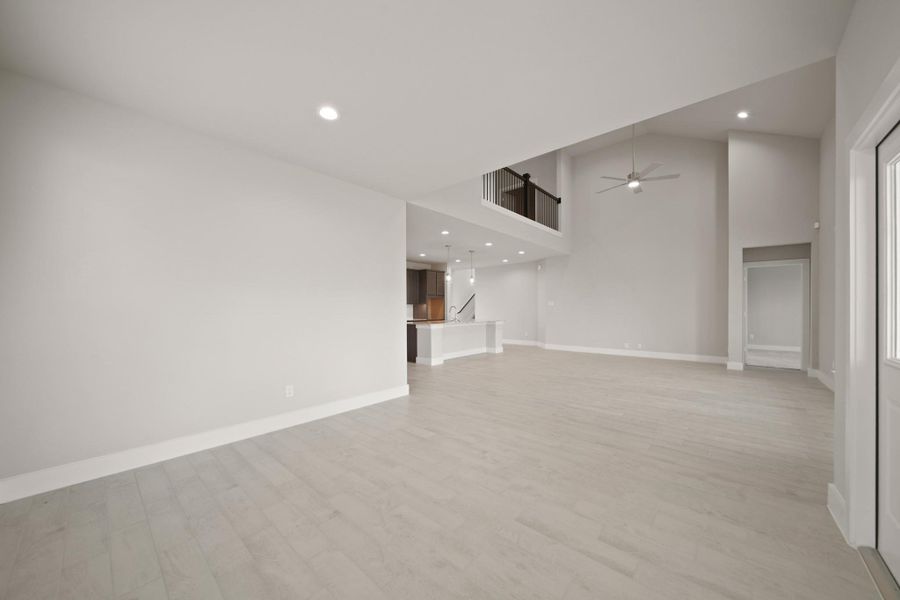 Spacious, unfurnished interior of a new home in Morton Creek Ranch, Katy (Image 20). Spacious, unfurnished interior of a new home in Morton Creek Ranch, Katy (Image 20).