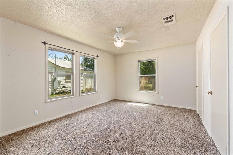 Carpeted bedroom Carpeted bedroom