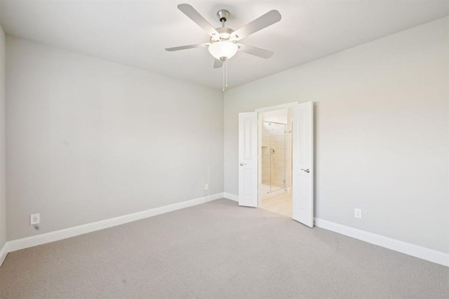 Spacious, unfurnished interior of a new home in Simpson Crossing - Spring Series, McKinney (Image 28).