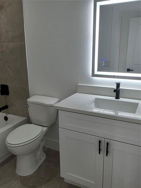 Furnished interior view inside a new home in , Cape Coral (Image 6).