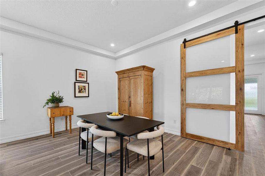 Furnished interior view inside a new home in SouthShore Yacht Club, Ruskin (Image 60). Furnished interior view inside a new home in SouthShore Yacht Club, Ruskin (Image 60).