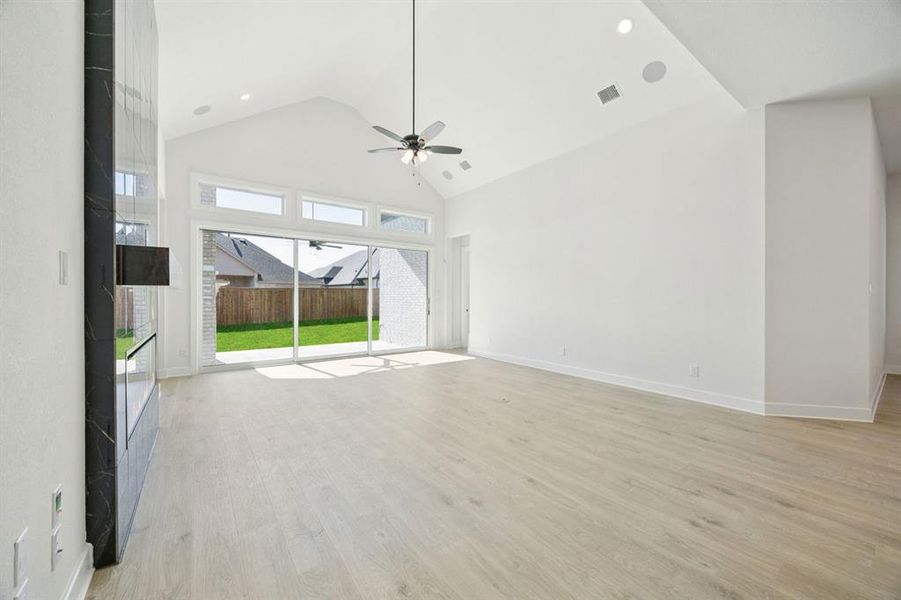 10-325Bay_010 10-325Bay_010