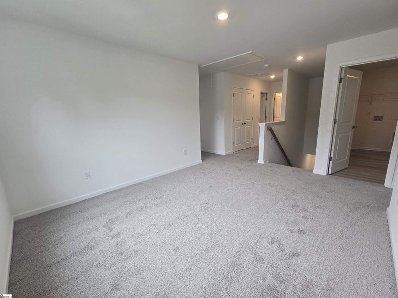 Spacious, unfurnished interior of a new home in Shiloh Trail, Wellford (Image 21). Spacious, unfurnished interior of a new home in Shiloh Trail, Wellford (Image 21).