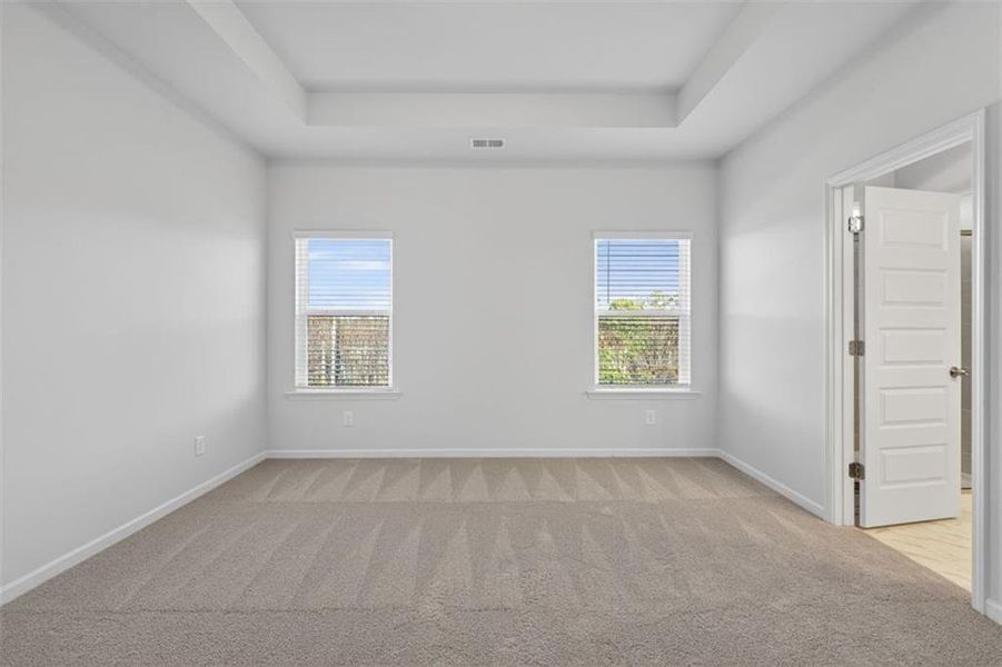 Spacious, unfurnished interior of a new home in Franklin Manor, Lawrenceville (Image 37).