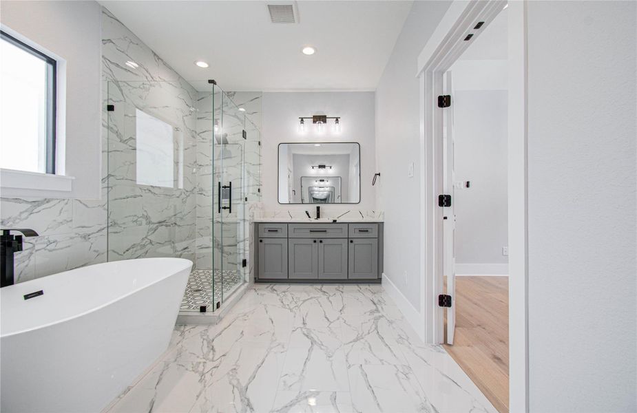 Furnished interior view inside a new home in , Houston (Image 10).