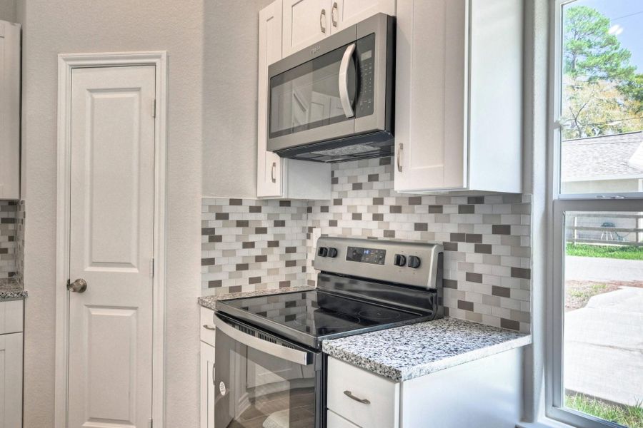 Furnished interior view inside a new home in , Willis (Image 6).