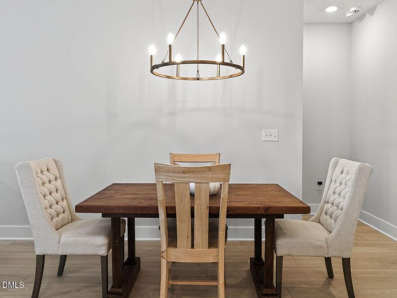 014-1280x960-breakfast-nook 014-1280x960-breakfast-nook