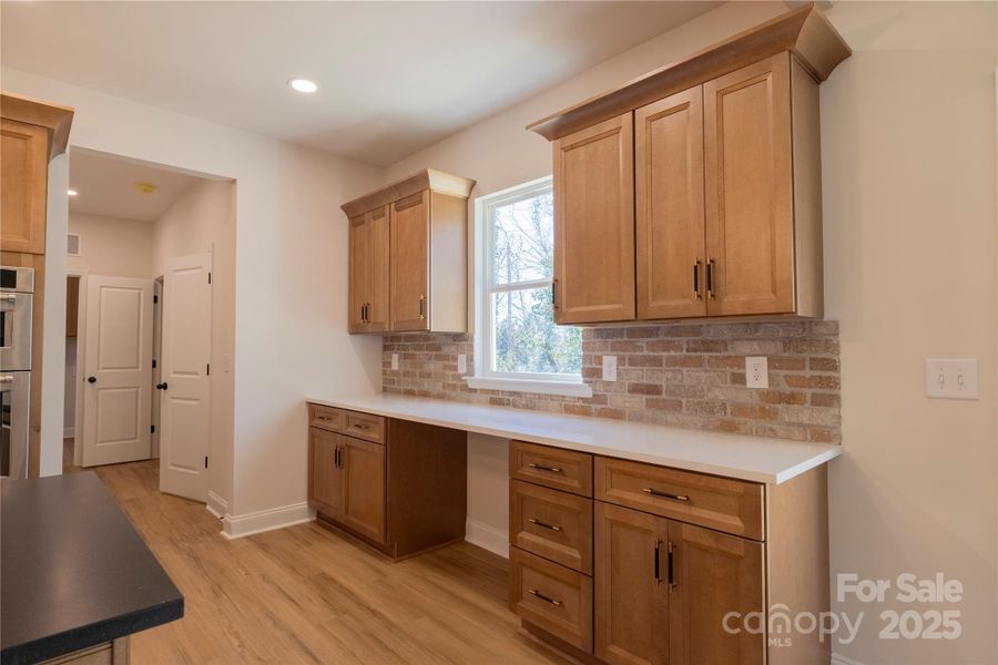 Lots of Kitchen Storage and Desk Area Lots of Kitchen Storage and Desk Area