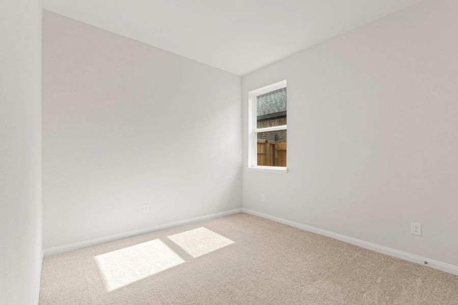 Spacious, unfurnished interior of a new home in Canterra Creek, Arcola (Image 8). Spacious, unfurnished interior of a new home in Canterra Creek, Arcola (Image 8).