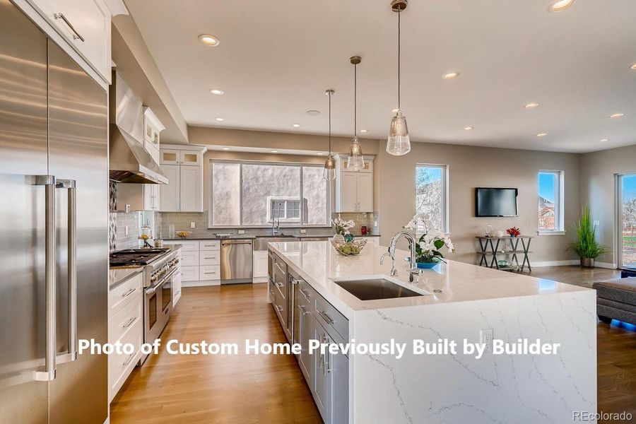 Kitchen Photo Showcasing Example of Builder's Craftsmanship