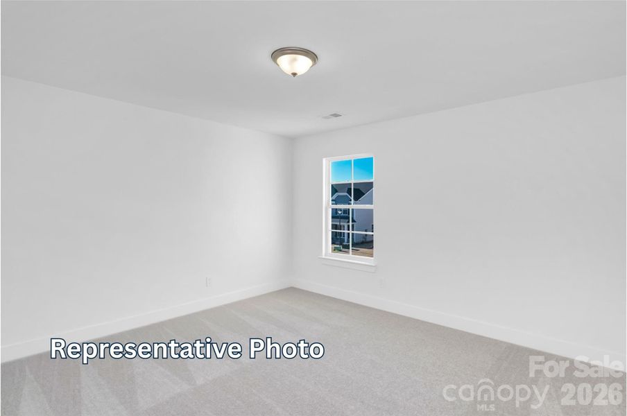Spacious, unfurnished interior of a new home in Caldwell Forest, Charlotte (Image 17).