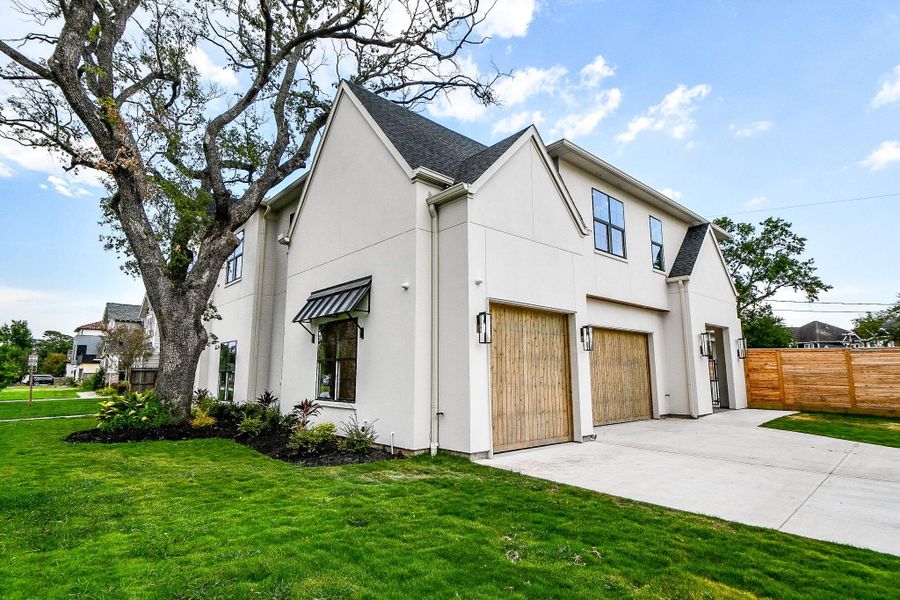 Front exterior of a new home in , Houston, TX, highlighting curb appeal (Image 27).