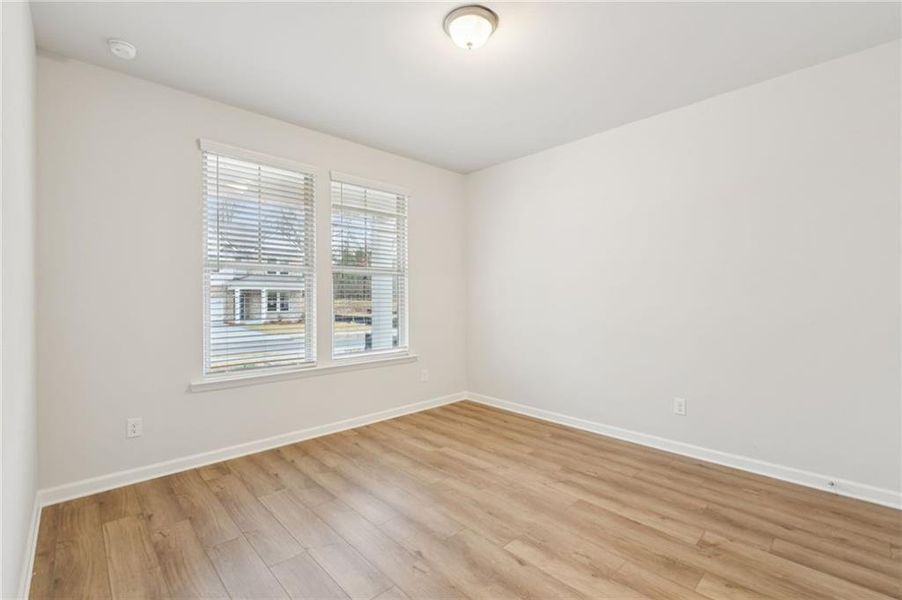 Spacious, unfurnished interior of a new home in Hamilton Lakes, Lawrenceville (Image 30).