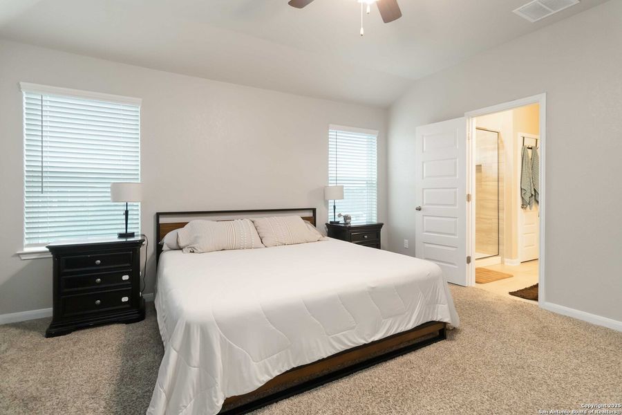 Furnished interior view inside a new home in Veranda: Classic, San Antonio (Image 30).