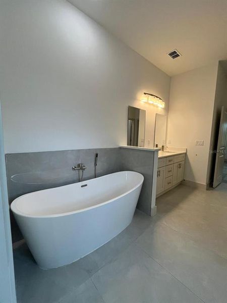 Furnished interior view inside a new home in , North Port (Image 17).