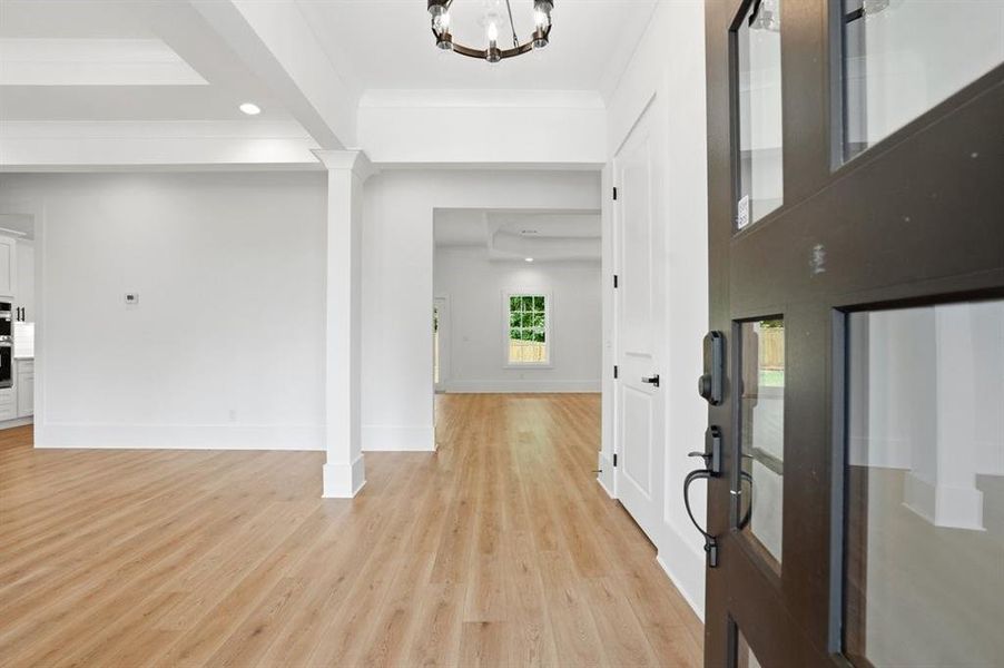 Spacious, unfurnished interior of a new home in , Marietta (Image 14).