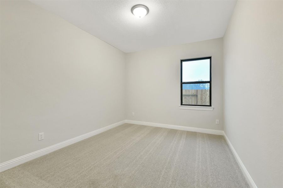 Spacious, unfurnished interior of a new home in Evergreen 60', Conroe (Image 14).