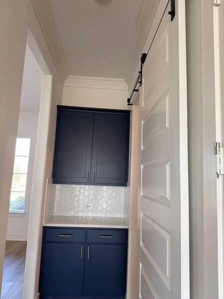 Close-up of interior finishes inside a home in Grayson Ridge, Van Alstyne (Image 6).