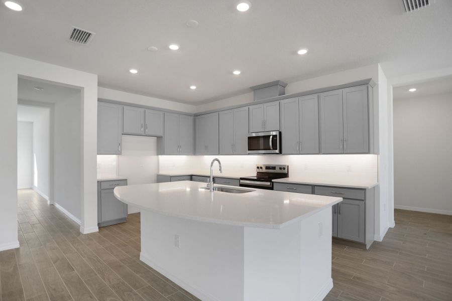 New Home in Land O Lakes, FL. - Slide 14 New Home in Land O Lakes, FL. - Slide 14