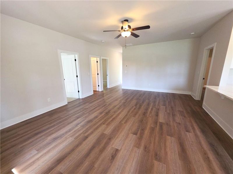 Spacious, unfurnished interior of a new home in , Dallas (Image 8). Spacious, unfurnished interior of a new home in , Dallas (Image 8).