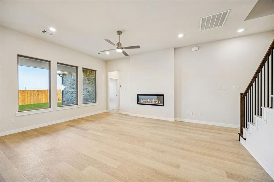 Spacious, unfurnished interior of a new home in Freeman Farms, Kaufman (Image 23). Spacious, unfurnished interior of a new home in Freeman Farms, Kaufman (Image 23).