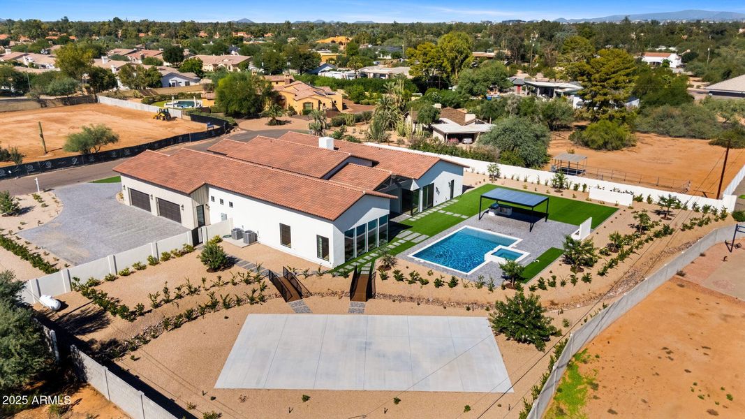 60-web-or-mls-10809-n-82nd-pl 60-web-or-mls-10809-n-82nd-pl