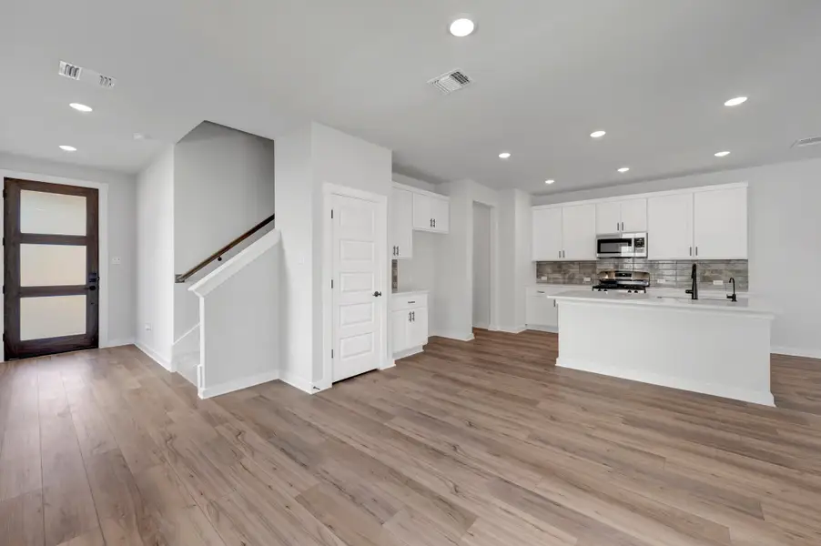Spacious, unfurnished interior of a new home in Park Central, Georgetown (Image 20). Spacious, unfurnished interior of a new home in Park Central, Georgetown (Image 20).