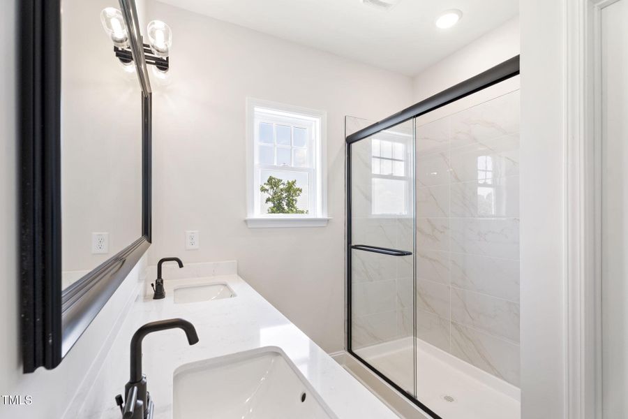 32-web-or-mls-DSC07797