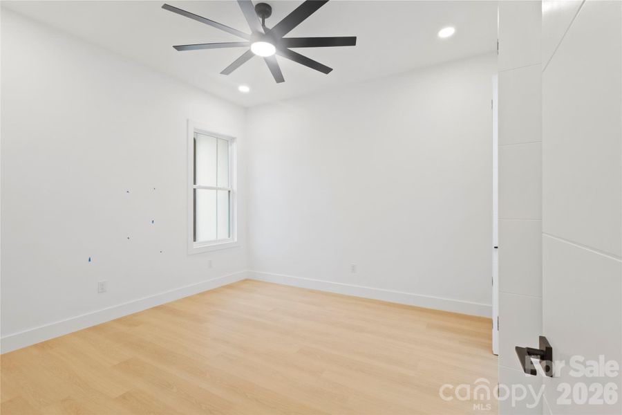 Spacious, unfurnished interior of a new home in , Gastonia (Image 11).