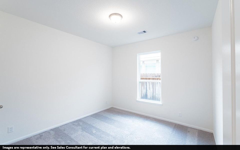 Spacious, unfurnished interior of a new home in Mulberry Farms, Santa Fe (Image 9).