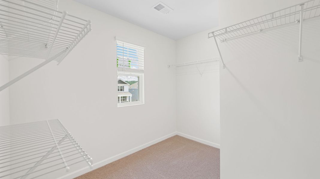 Spacious, unfurnished interior of a new home in Fox Hollow, Dalton (Image 21). Spacious, unfurnished interior of a new home in Fox Hollow, Dalton (Image 21).