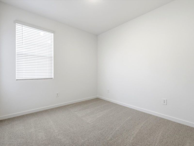 Spacious, unfurnished interior of a new home in Mesquite Mountain Ranch at Frontera, Surprise (Image 13).