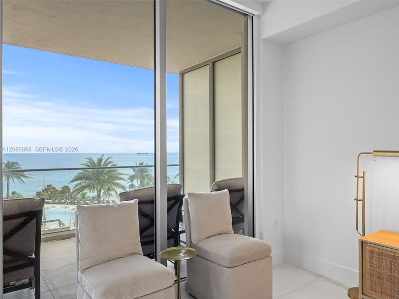 Furnished interior view inside a new home in , Fort Lauderdale (Image 37).