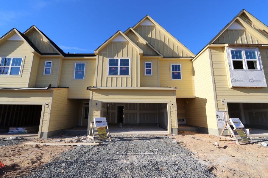 Front Exterior Front Exterior