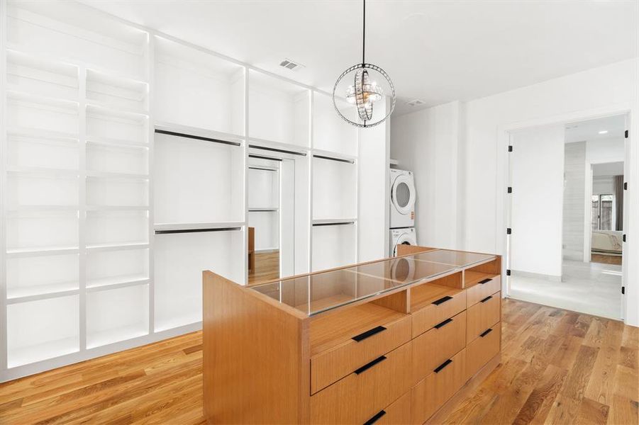 Furnished interior view inside a new home in , Dallas (Image 15).