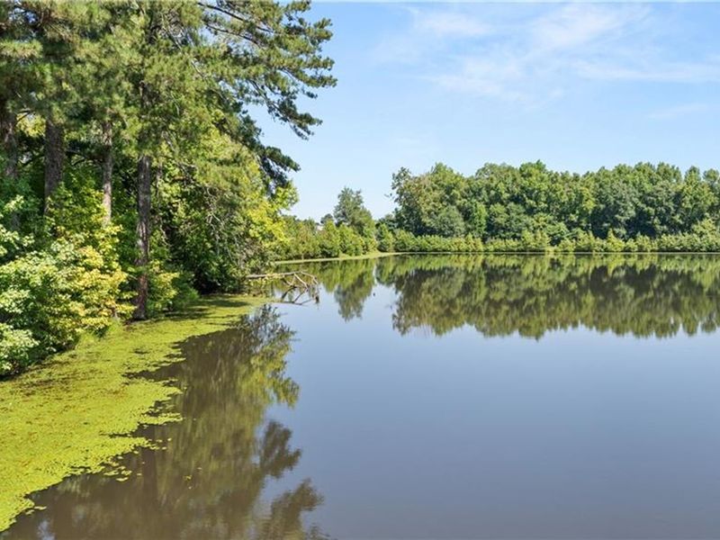 Natural landscape and outdoor views near Lake Shore in Winder (Image 33). Natural landscape and outdoor views near Lake Shore in Winder (Image 33).