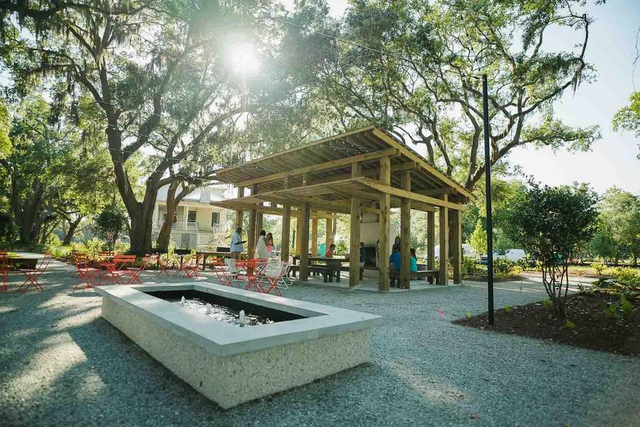 Community amenities in , Johns Island (Image 4).