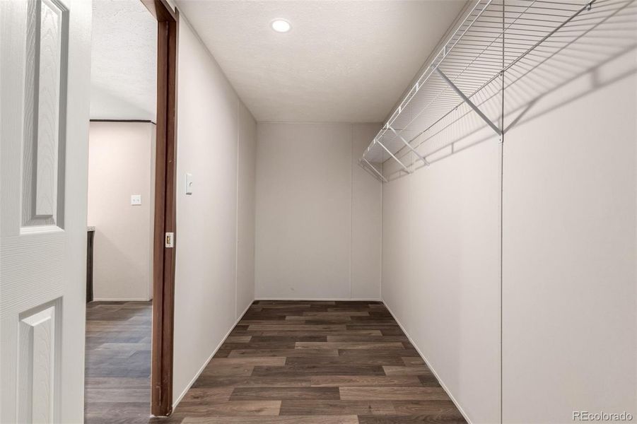 Spacious, unfurnished interior of a new home in , Colorado Springs (Image 30).