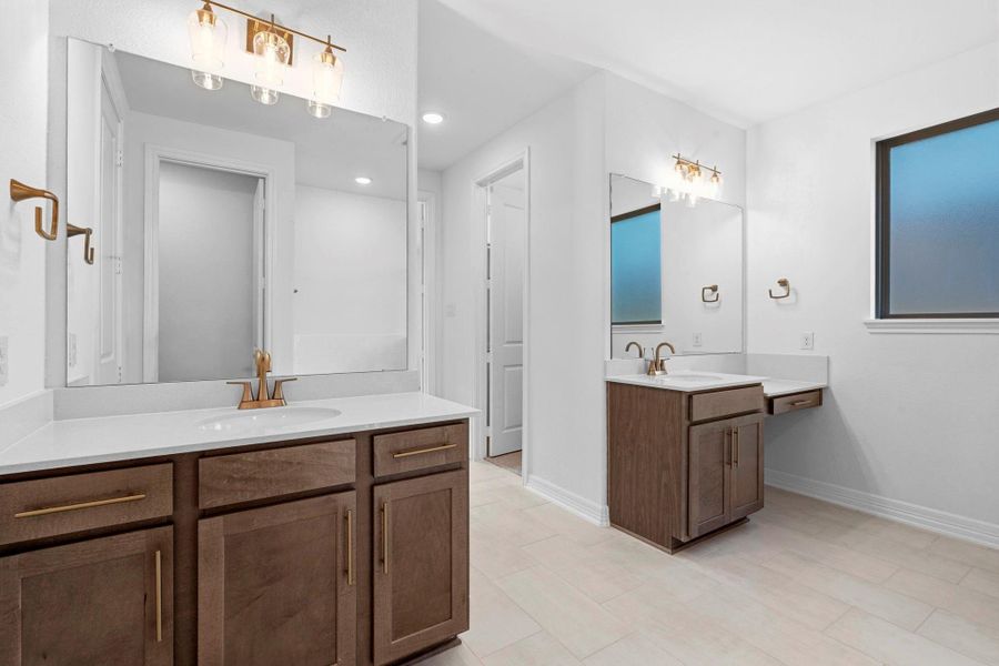 Furnished interior view inside a new home in Sunterra Lakes, Brookshire (Image 13).